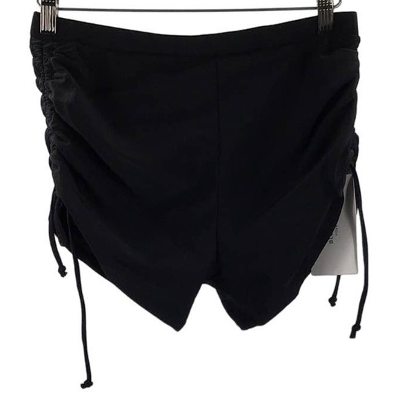 BLOOMCHIC 18-20 2x plus black ruched swim shorts bottoms NWT B98 - Picture 1 of 9